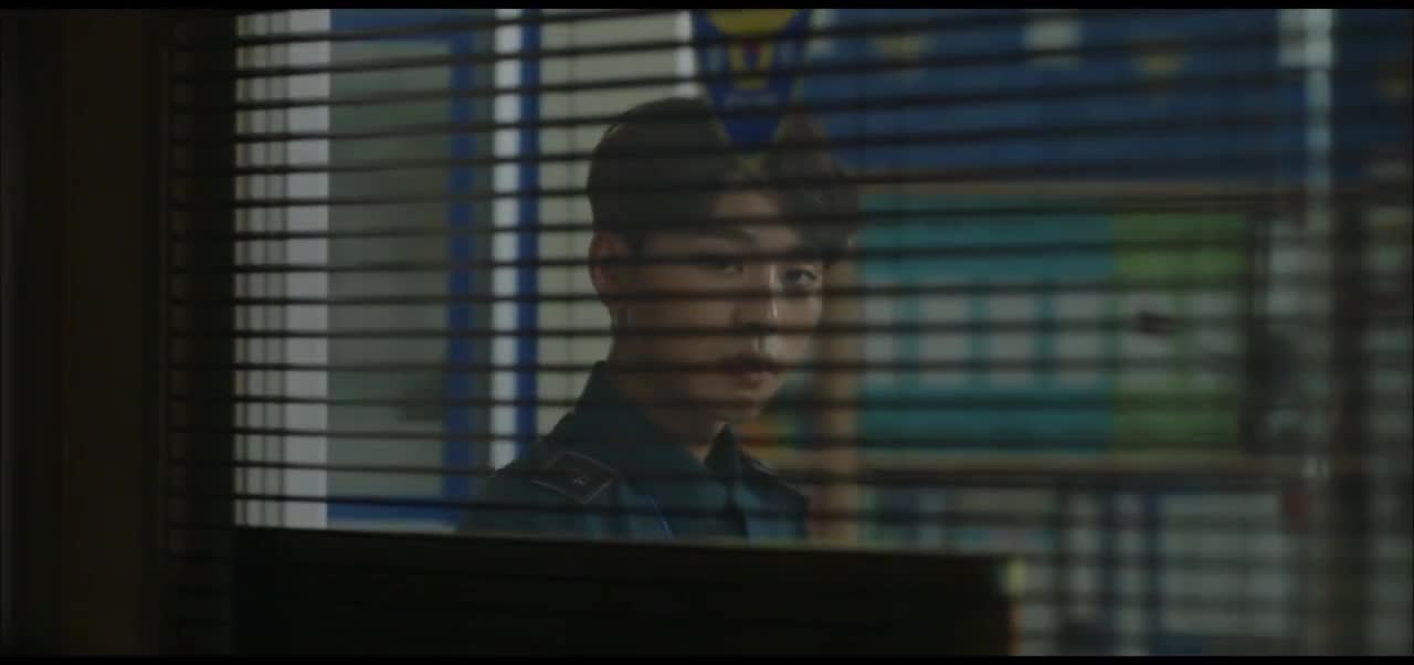 Кадры из сериала Голос 4 серия 2 сезон (2017)