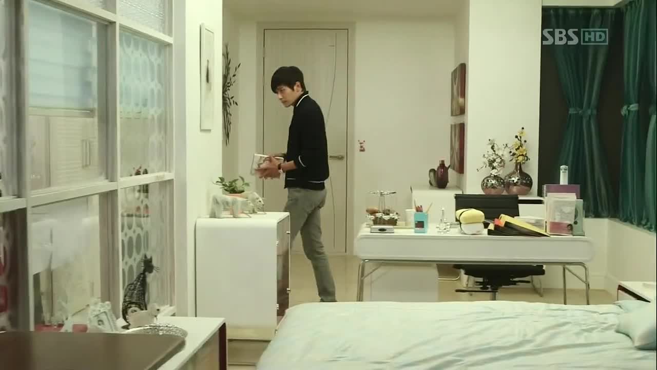 Кадры из сериала Достоинство джентльмена (2012)
