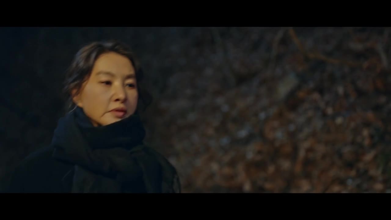 Кадры из сериала Злой дух (2023)
