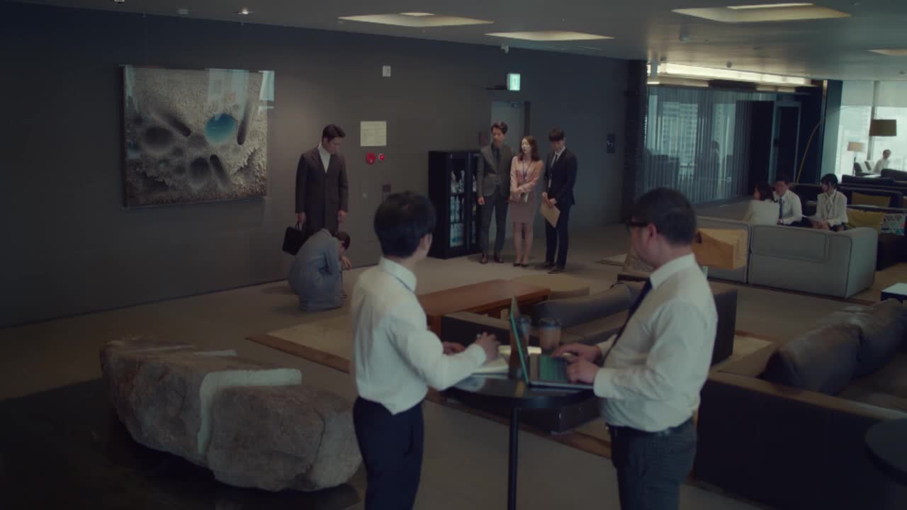 Кадры из сериала Загадка (2018)