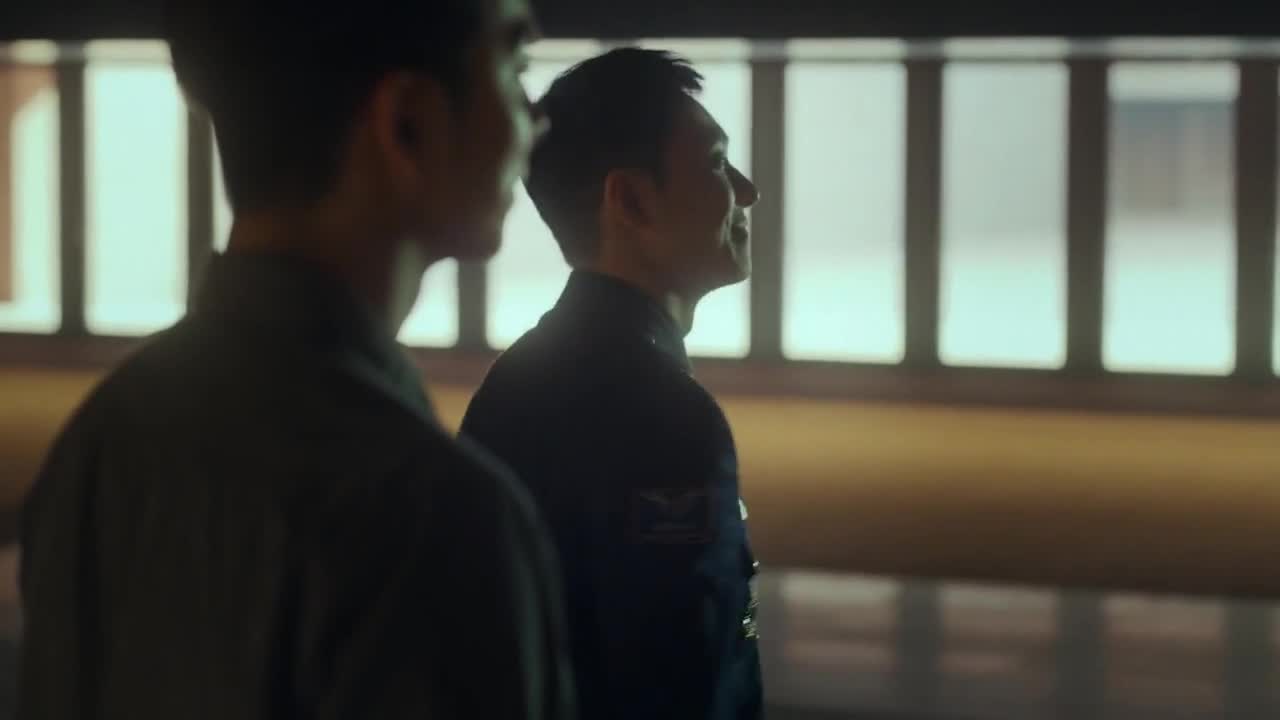 Кадры из сериала Море Спокойствия 1 серия 1 сезон (2021)