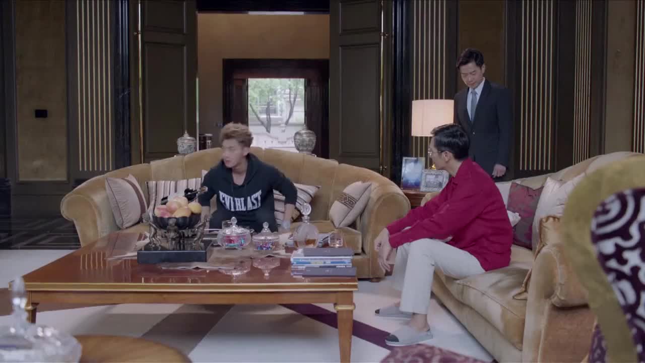 Кадры из сериала Самая яркая звезда на ночном небе 2 серия 1 сезон (2019)